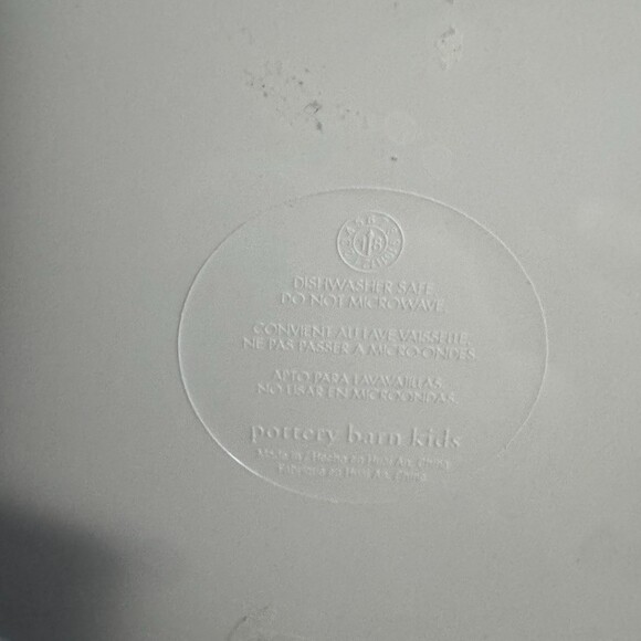 Pottery Barn Kids Starry Night Red Melamine Dinner Plates - Set of 6 - Picture 4 of 5